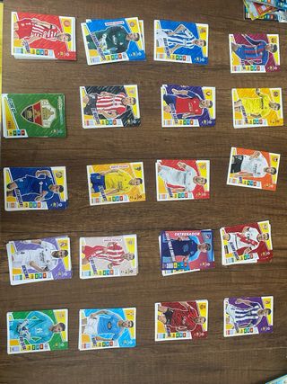 Cromos de diferentes colecciones y temporadas