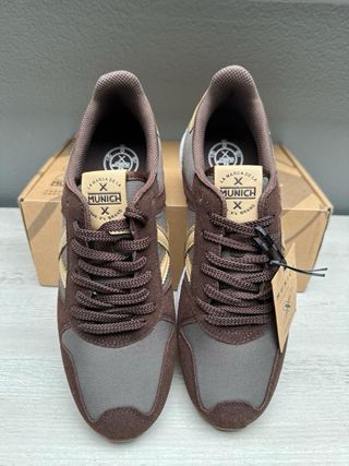 Zapatillas Munich Nuevas Talla 42