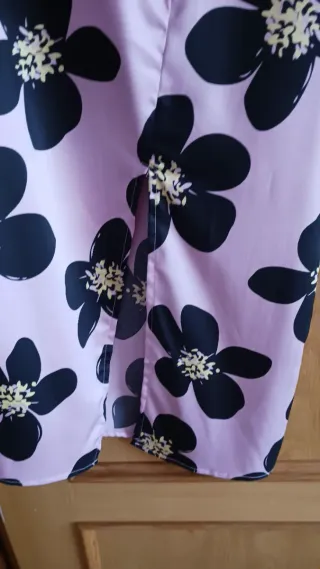 Vestido Kling floral rosa y negro