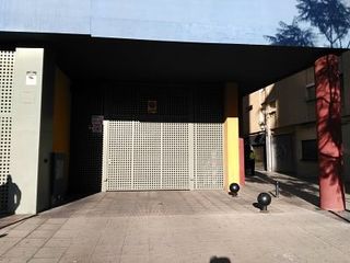 ALQUILO GRAN PLAZA DE GARAJE Y TRASTERO ZONA PUERT