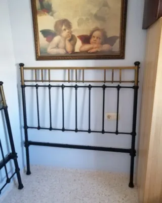 Cabeceros antiguos de metal