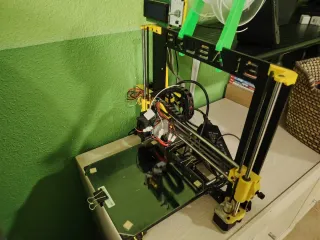 Impresora 3D Prusa i3 Negra/Amarilla