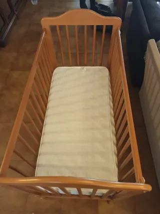 Cuna y bañera para bebé