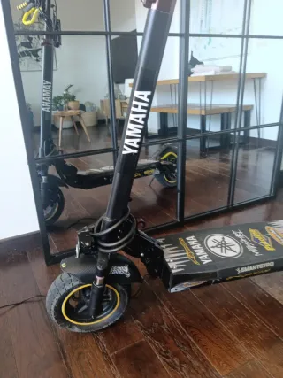 Patinete Eléctrico Smartgyro. Comprado Di.2025.DGT