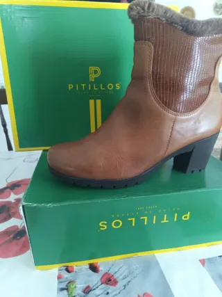 Botas Pitillos Piel Marrón Talla 37