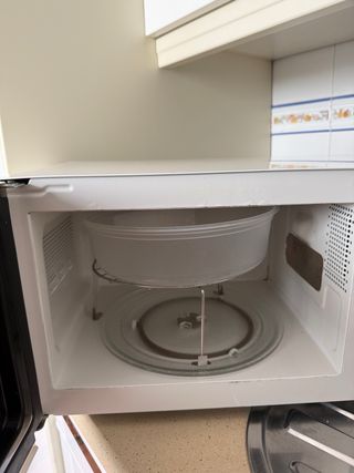 Microondas Taurus blanco