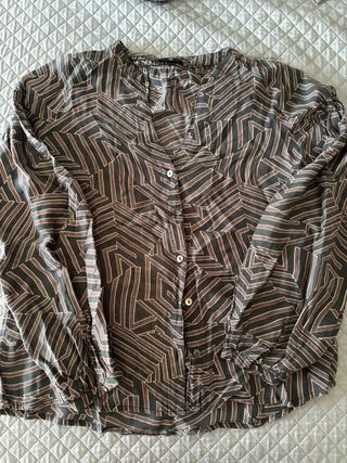 Camisa estampada chica