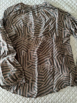 Camisa estampada chica