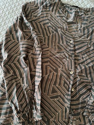 Camisa estampada chica