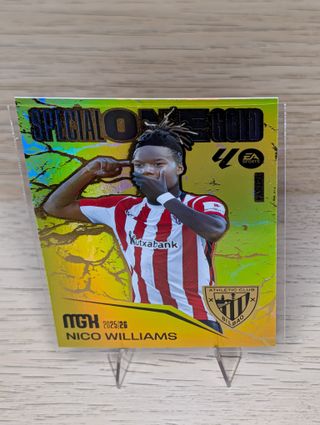 Nico Williams Special One Gold Panini Megacracks