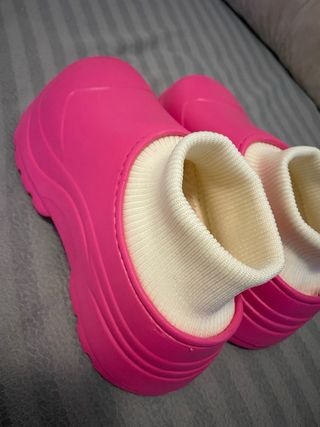 Botas de agua rosa y beige