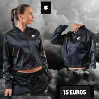 Chaqueta Nike Air S Negra