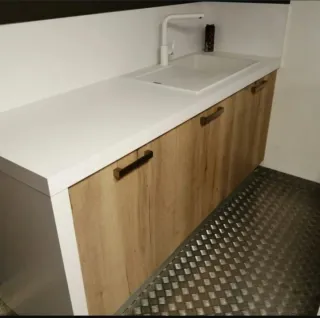 Cocina, barra y electrodomésticos