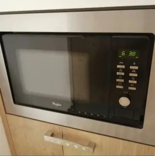 Cocina, barra y electrodomésticos