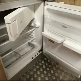 Cocina, barra y electrodomésticos