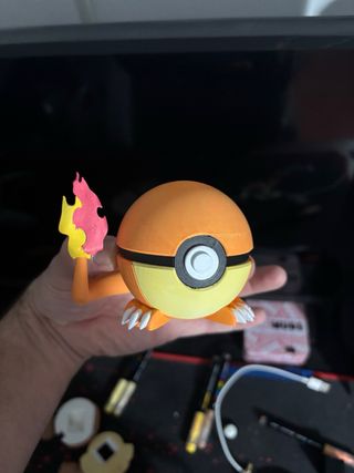 Poké Ball Charmander 3D
