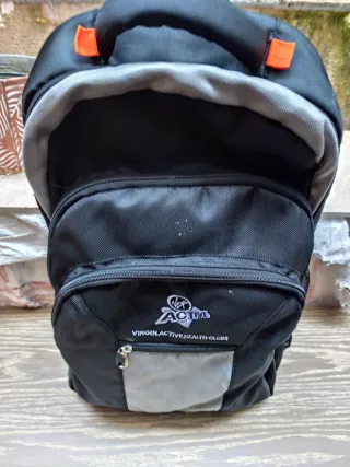 Mochila Virgin Active con ruedas