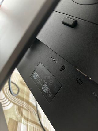 Monitor Dell P2719H regolabile