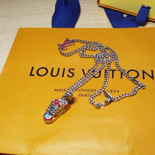 Collar Louis Vuitton zapato deportivo plata