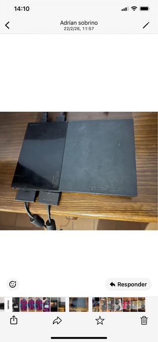 PlayStation 2 con 2 mandos y 20 juegos