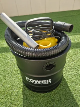 ASPIRAPOLVERE PER CENERI CON TUBO IN ALLUMINIO E FILTRO