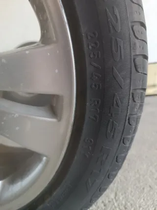 Llanta Mercedes Benz R17