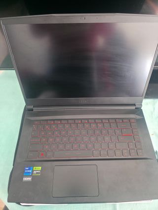 MSI Gaming Laptop RTX 4050 16GB RAM