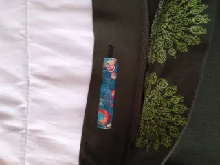 Falda Desigual verde militar talla M