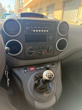 Peugeot Partner 2013