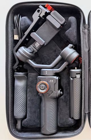 Estabilizador Hohem iSteady M7 + Empuñadura BH-01