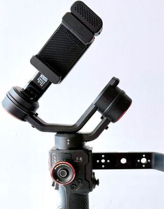 Estabilizador Hohem iSteady M7 + Empuñadura BH-01