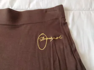 Falda Desigual Marrón Estampada