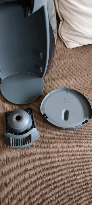 Cafetera Nescafé Dolce Gusto Negra