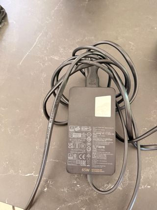 Microsoft Surface i5 8GB Negro/Gris