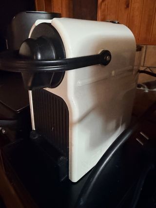 Cafetera KRUPS Nespresso Blanca