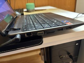 Mini Portátil Acer INSPIRON ONE