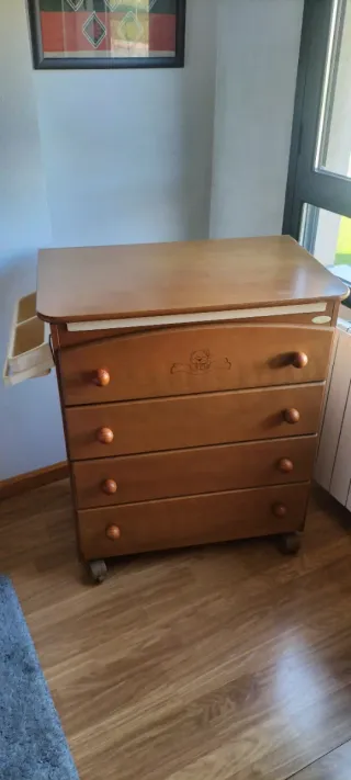 Cajonera cambiador con bañera