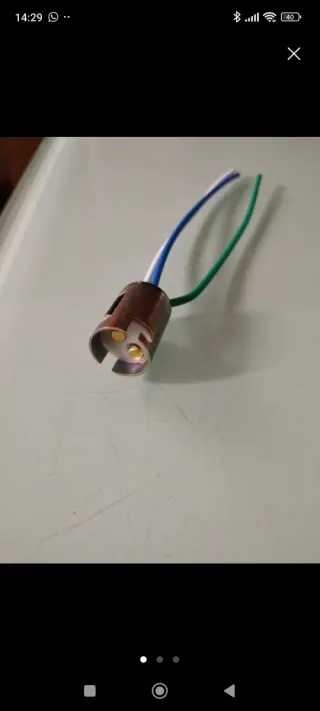 Porta bombillas luz trasera moto