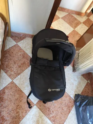 Carro de bebé Concord + Silla de coche