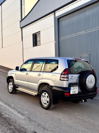 Toyota Land Cruiser 2009