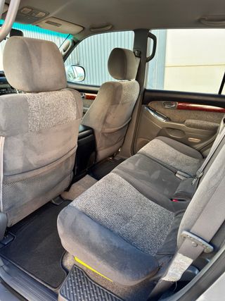 Toyota Land Cruiser 2009