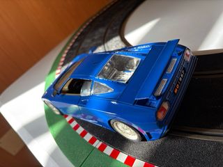 Bugatti EB110 1:24 Burago Azul
