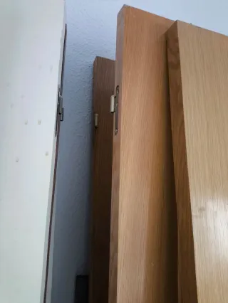 Puertas macizas de madera