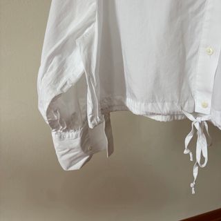 Camicia Zara bianca corta con laccetto