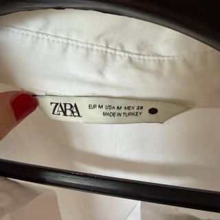 Camicia Zara bianca corta con laccetto