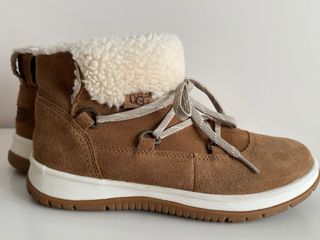 Botas Ugg Lakesider Heritage Lace Marrón Talla 39