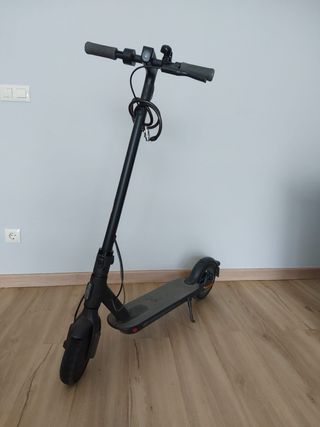 Patinete Eléctrico Xiaomi Esencial