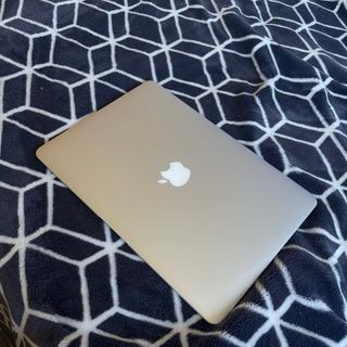 MacBook Air 2017   Plata   Escucho ofertas