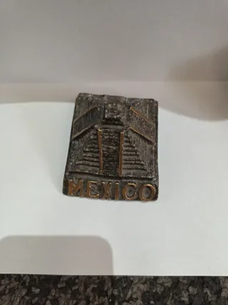 Figura Piramide Messico in Metallo Pietra