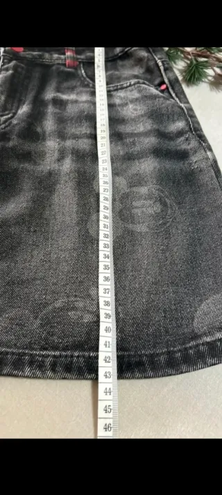 Falda Desigual Mickey Mouse Talla S y tengo M